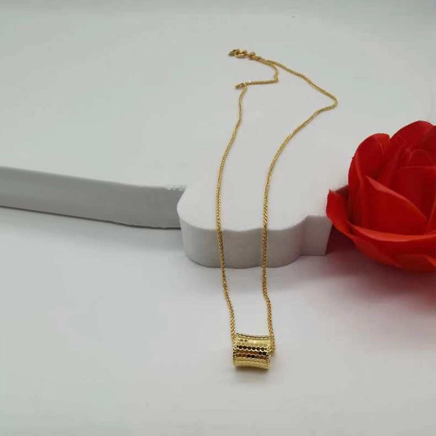 Alluvial gold vacuum electroplating 24K gold fish scale waist necklace