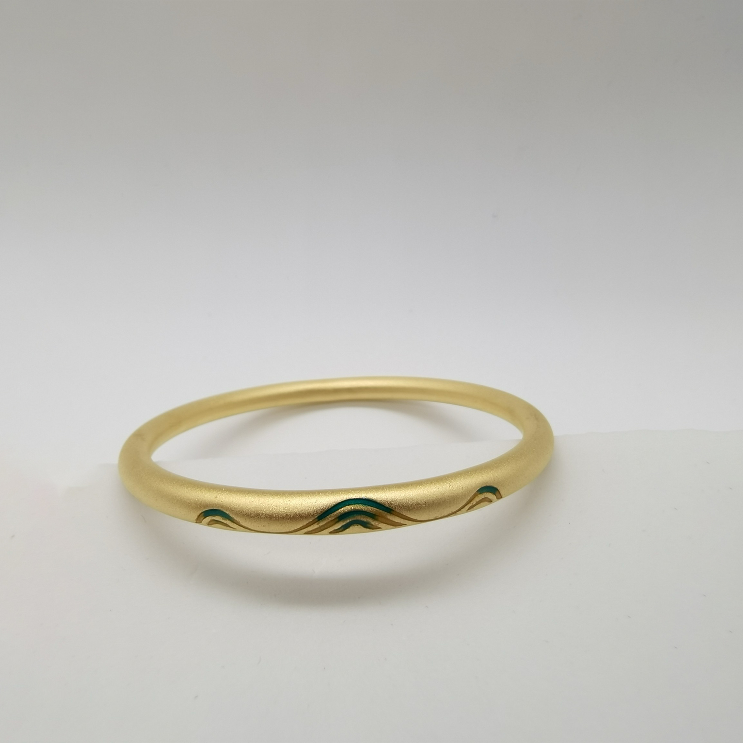 Alluvial gold ancient method vacuum electroplating 24K gold Qianli Jiangshan bracelet