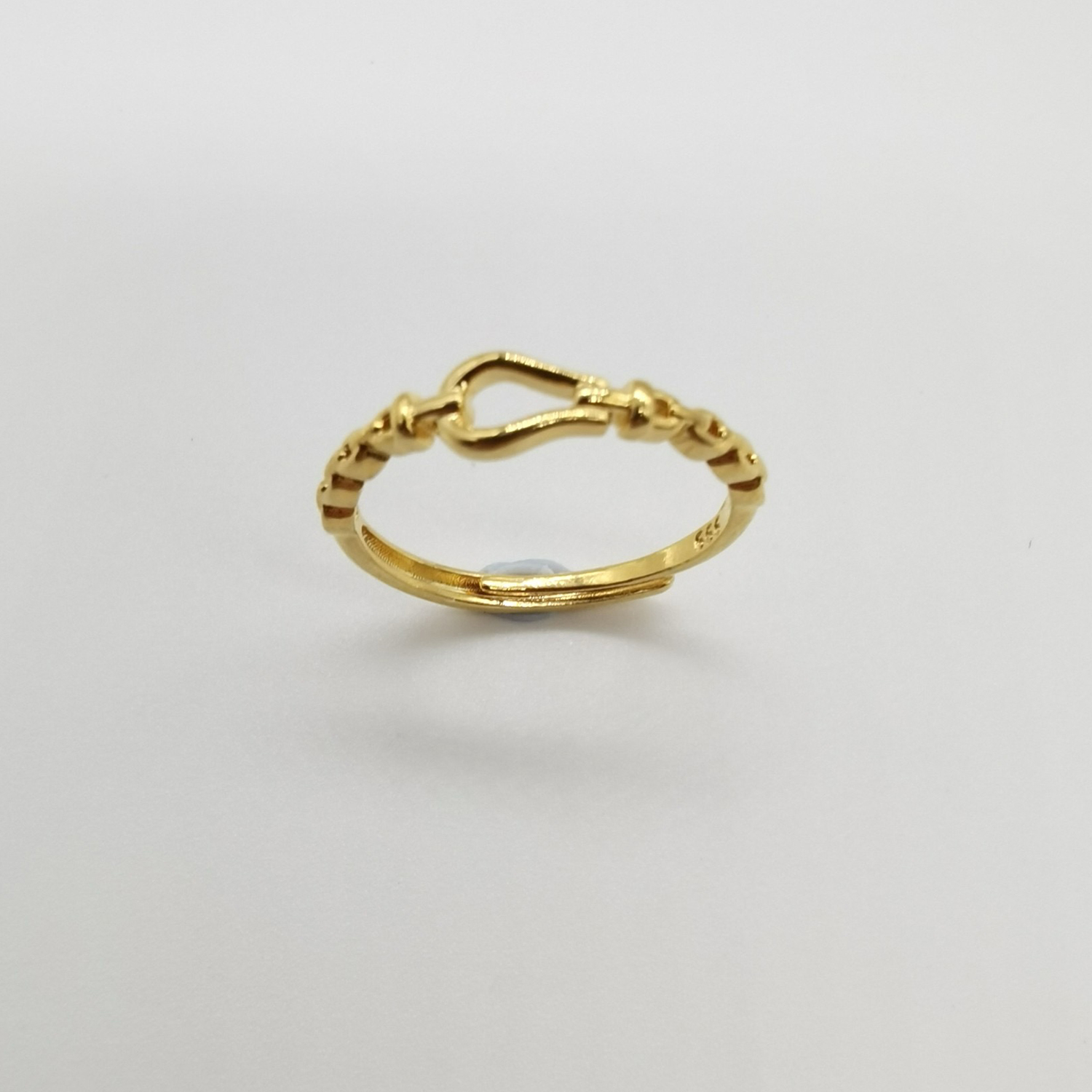 Alluvial gold vacuum electroplating 24K gold horseshoe buckle live ring