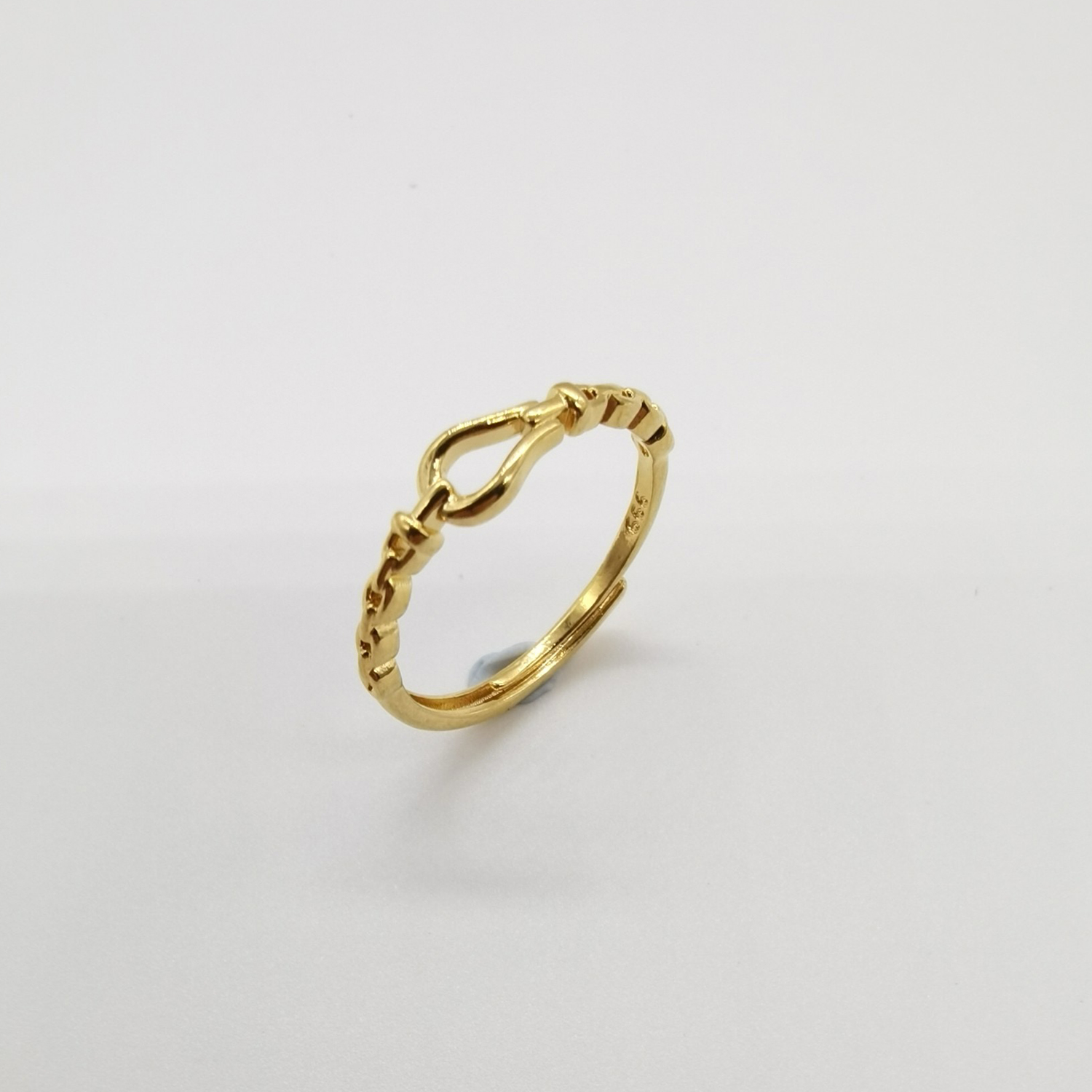 Alluvial gold vacuum electroplating 24K gold horseshoe buckle live ring