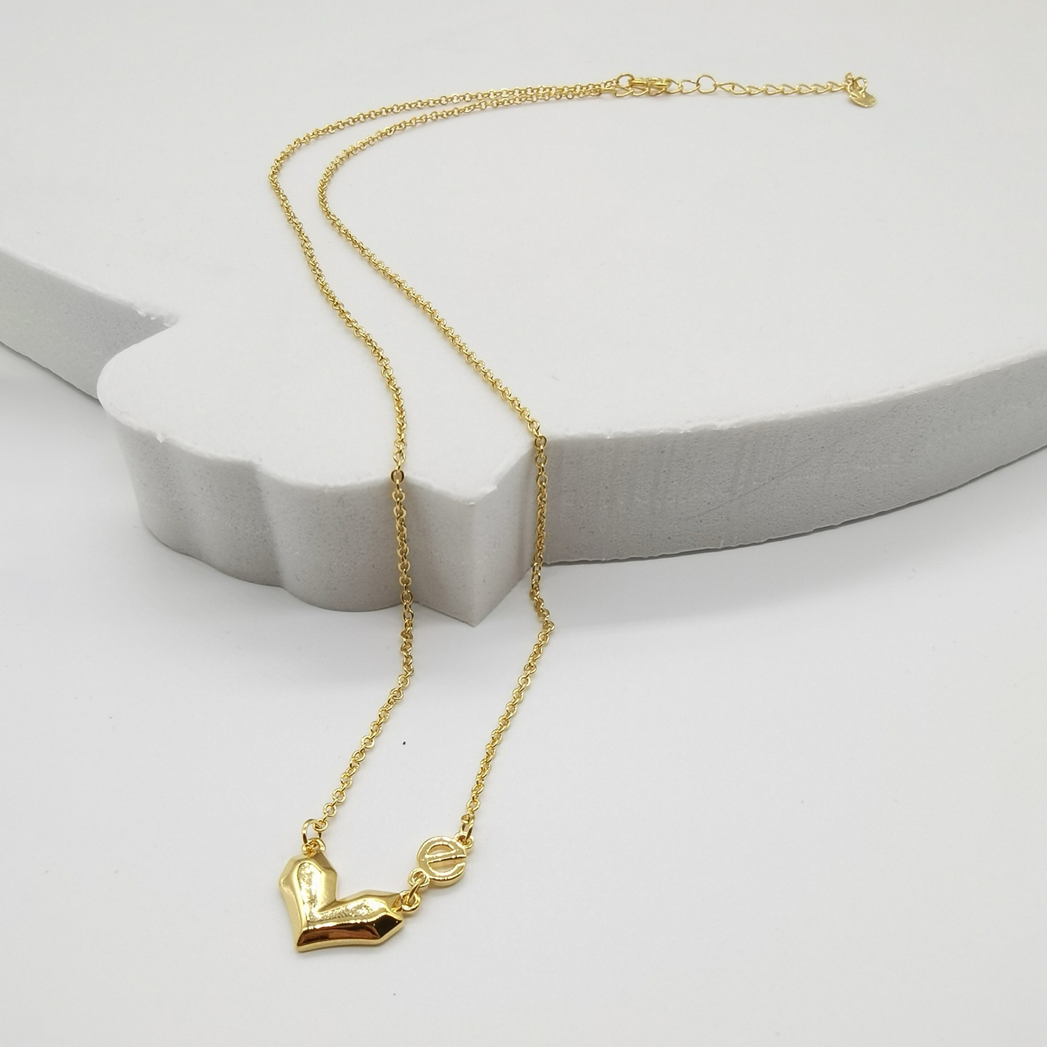 Alluvial gold vacuum electroplating 24K gold love you wholeheartedly e heart necklace