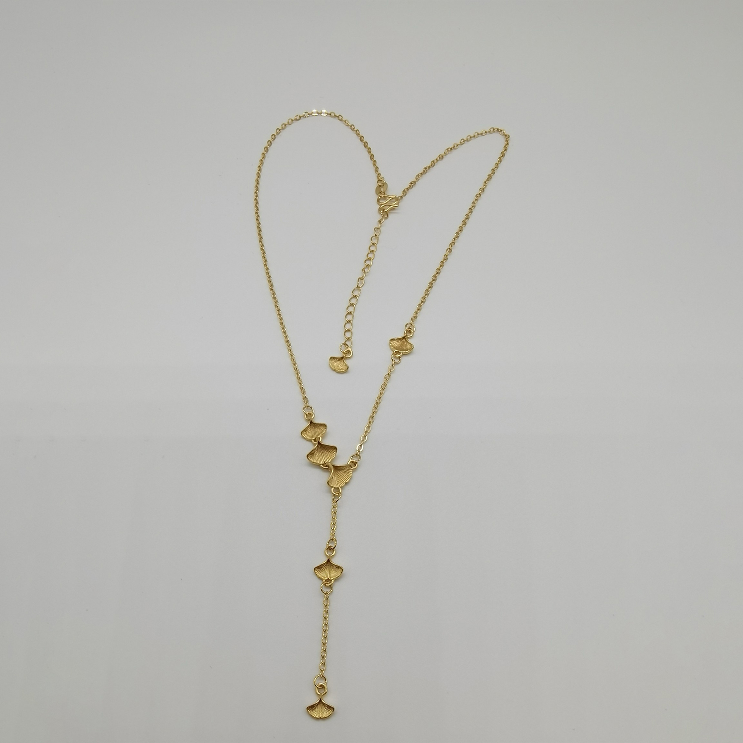 Alluvial gold vacuum electroplating 24K gold Ginkgo leaf necklace